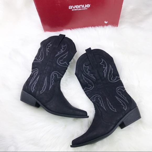 wide width cowboy boots